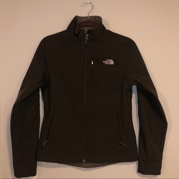 The North Face Jackets & Blazers - The North Face Women’s Shell Jacket